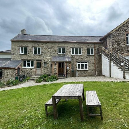 The Old Rectory Southcott Apartment In Jacobstow 10 Mins To Widemouth Bay And Crackington Haven,15 Mins Bude,20 Mins Tintagel, 27 Mins Port Issac Екстериор снимка